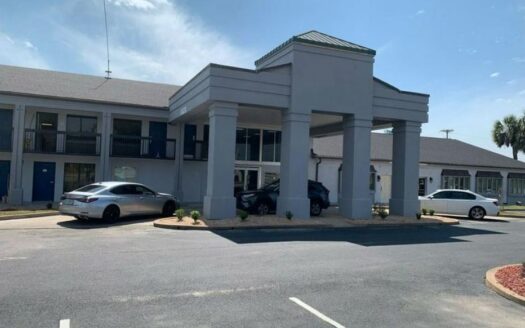 The Monarch at Cordele