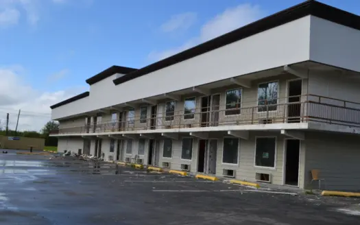 Extended Stay of America – Sweetwater