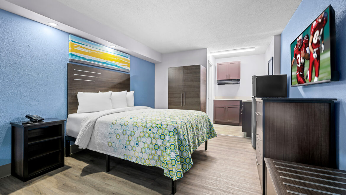 Room 125 Single Bed with Kitchennette