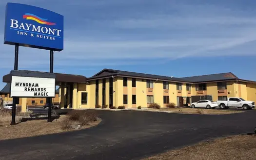 Baymont Inn & Suites