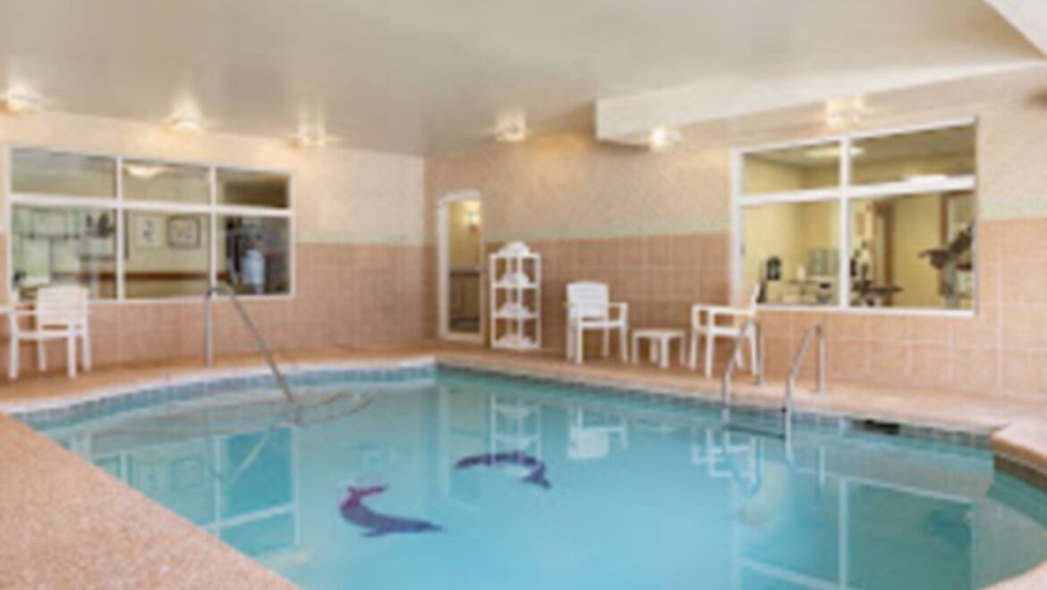 Comfort Inn & Suites