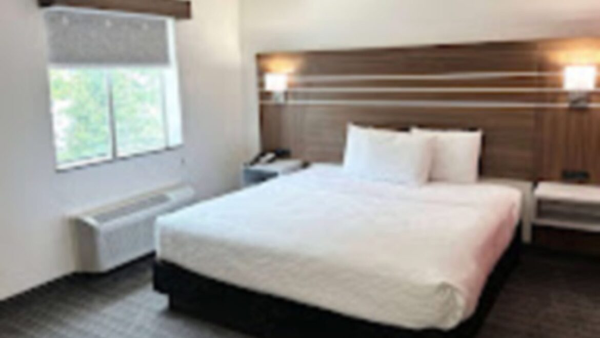 Ramada Inn
